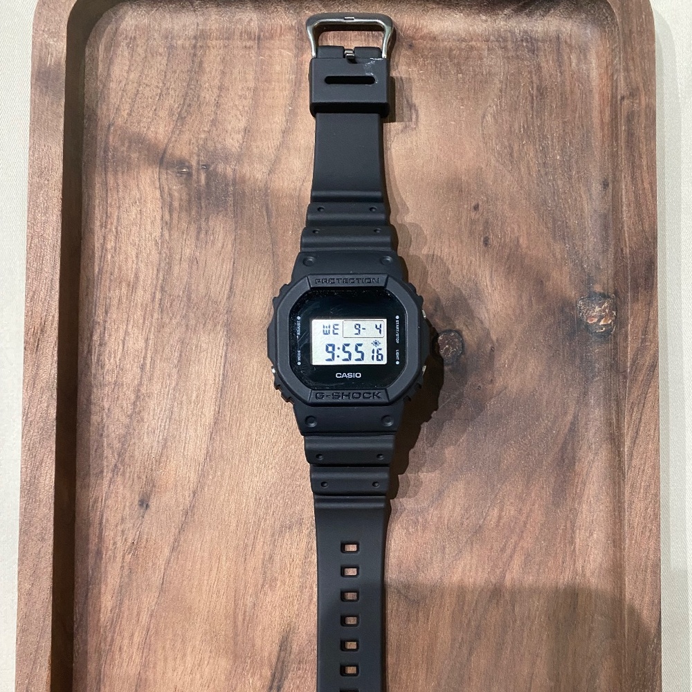 Casio G-SHOCK DW5600BCE-1